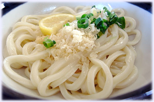 Rǂ