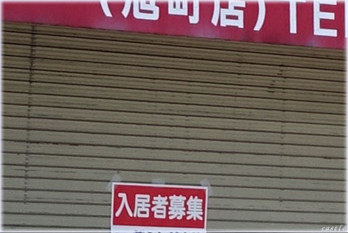 {