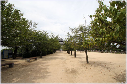 松山城