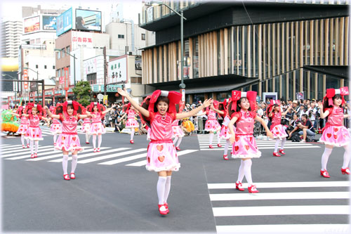 自由の森学園サンバ音楽隊