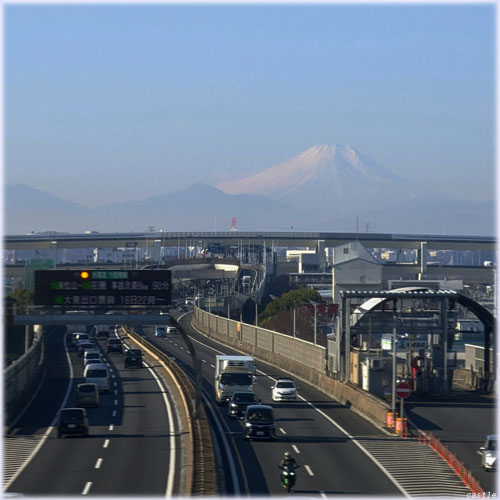 外環と富士山