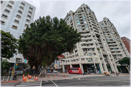 �K�W���}��